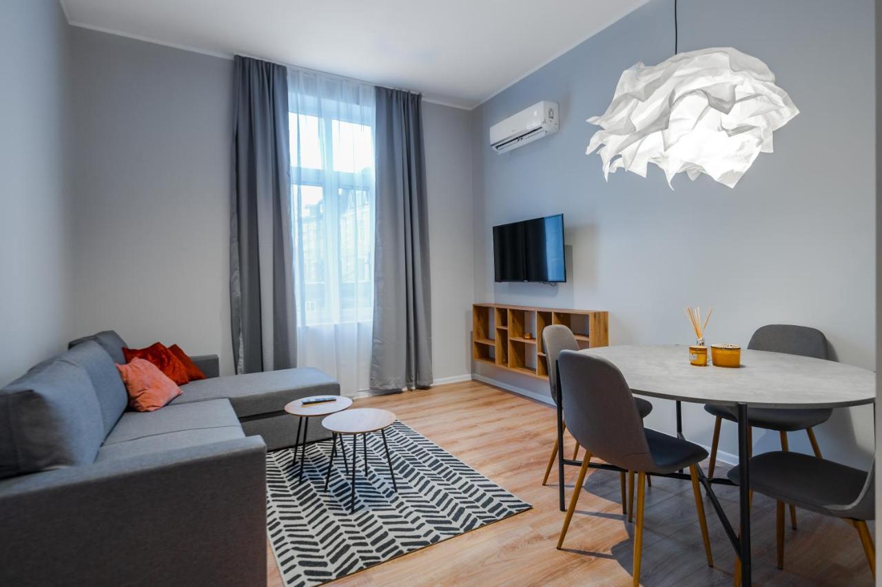 New Black & White - 2Bdr Apartment With Balcony Sofia Exterior foto